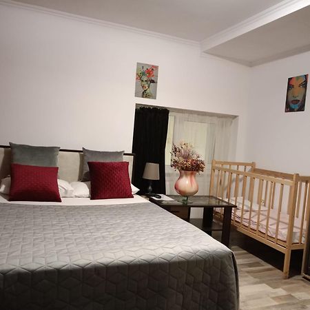 Venus Hotel Odessa Buitenkant foto